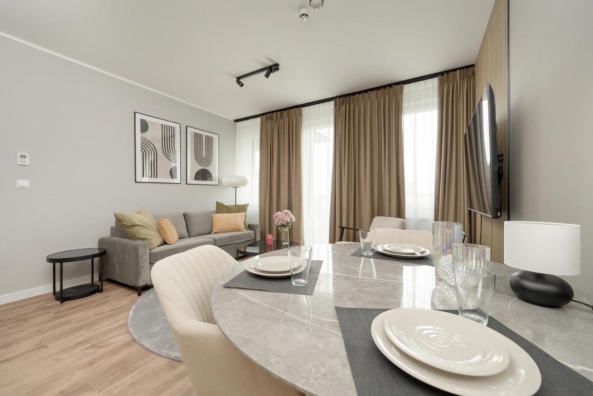 Apartamenty Zwycieska Z Klimatyzacja, Free Garage Wroclaw By Noclegi Renters 외부 사진