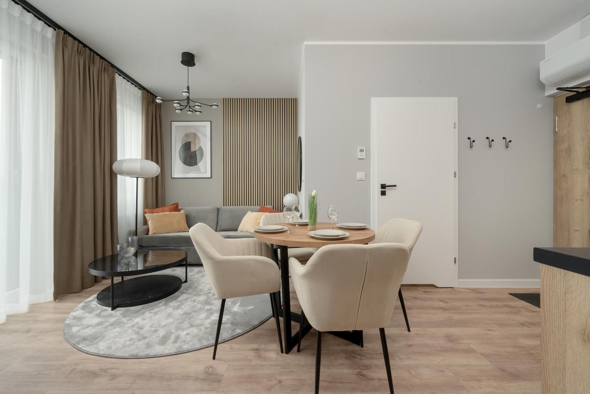 Apartamenty Zwycieska Z Klimatyzacja, Free Garage Wroclaw By Noclegi Renters 외부 사진